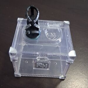 Rainbow High Transparent Toy Storage Box with 1 Black Shoe